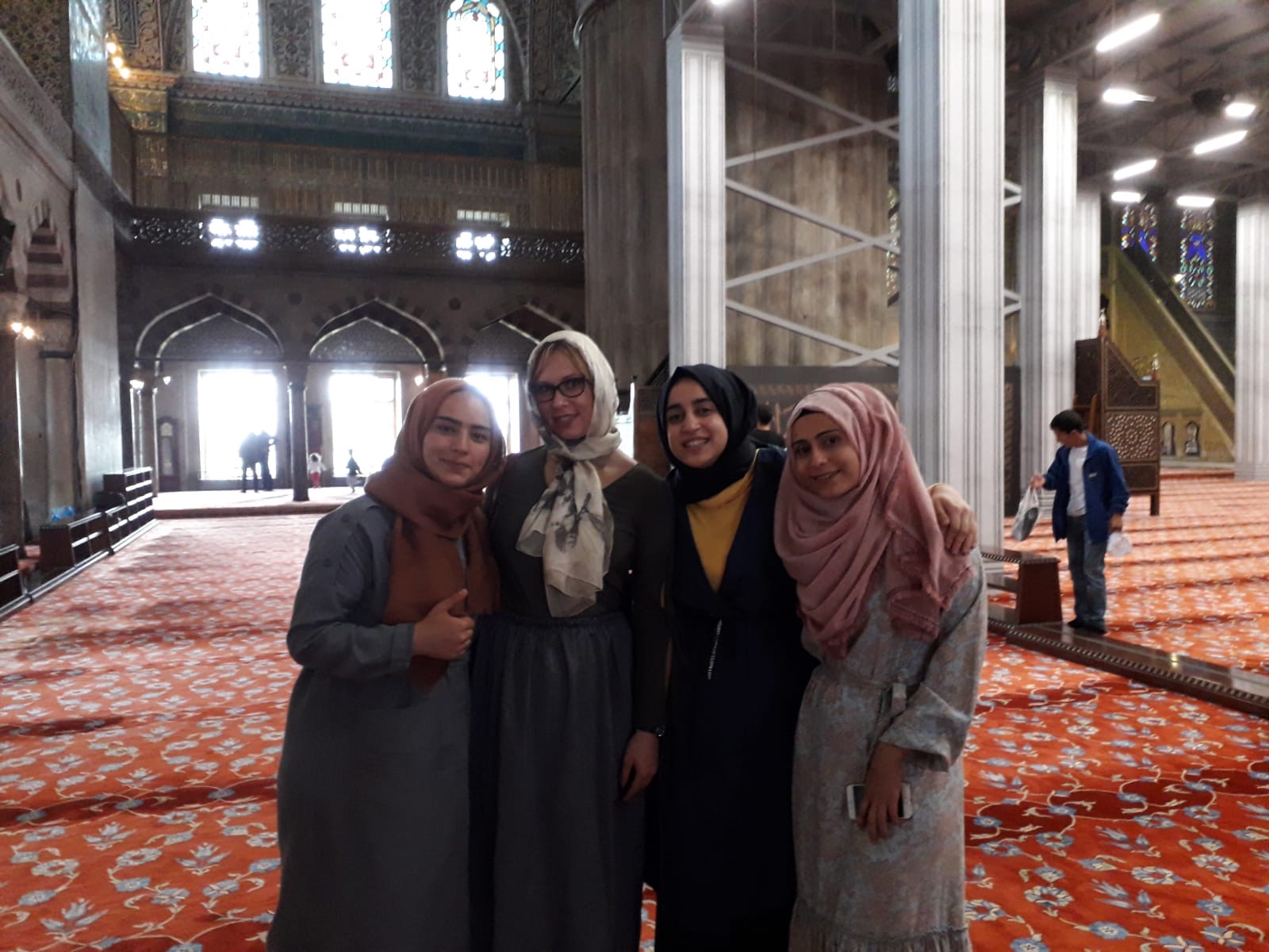 Istanbul Mosques volunteers